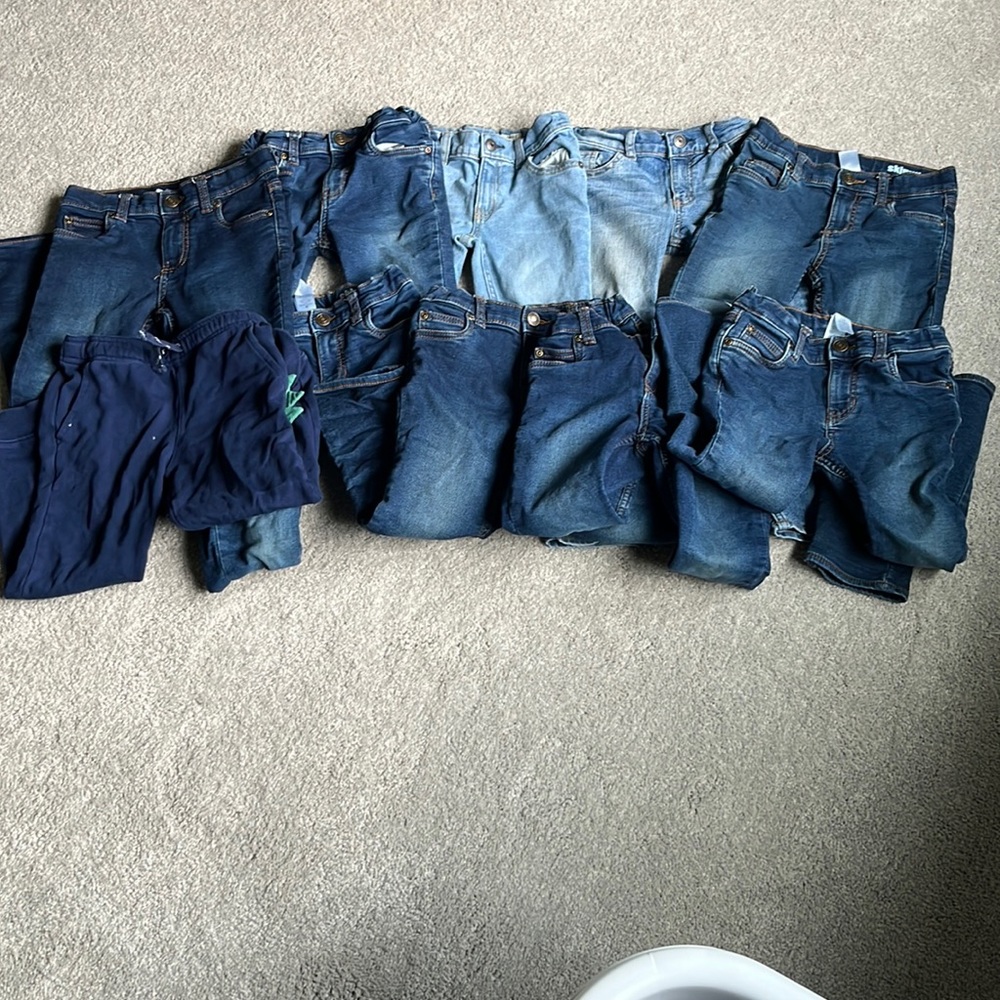 10 pairs of pants 5T